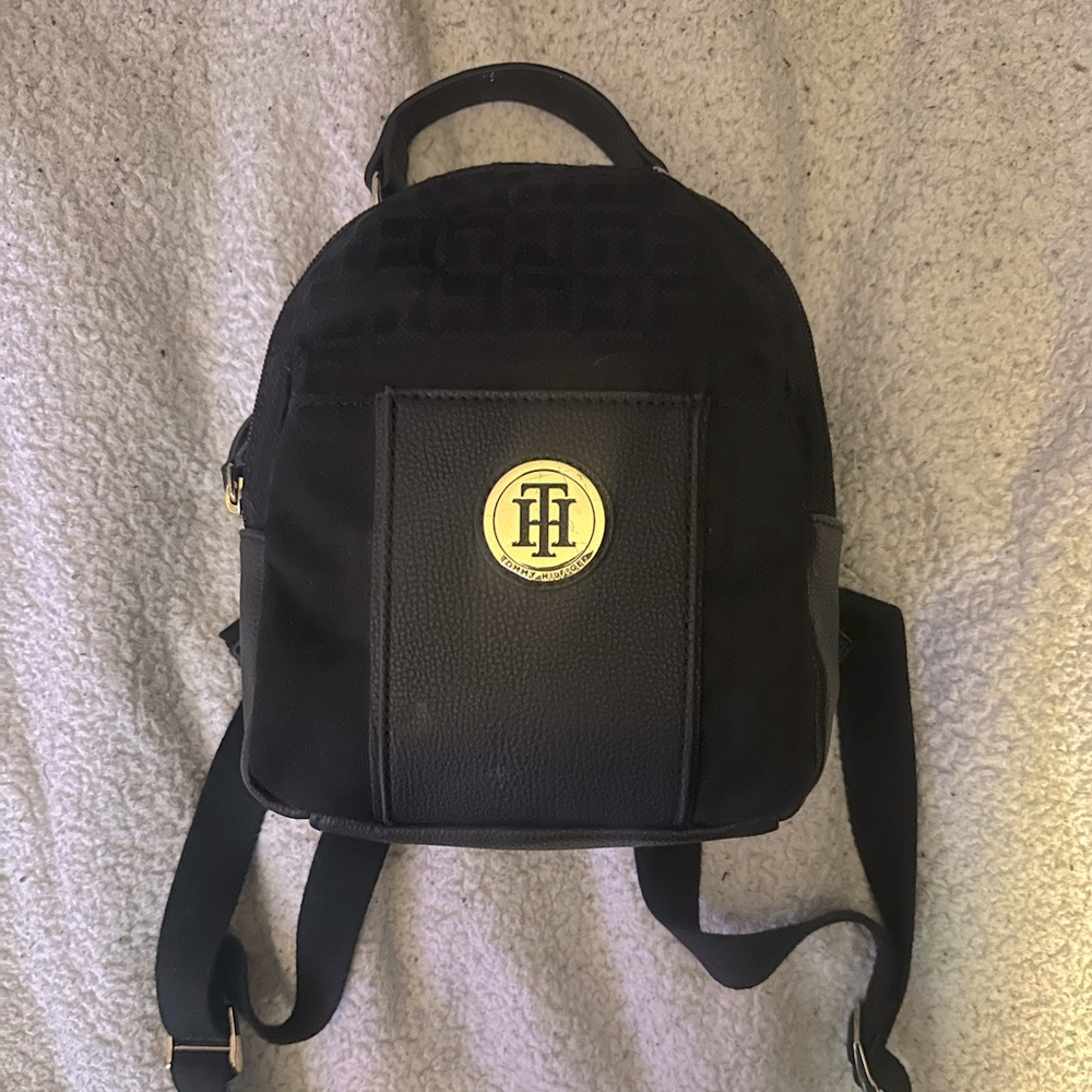 Tommy Hilfiger Mini Hand Bag